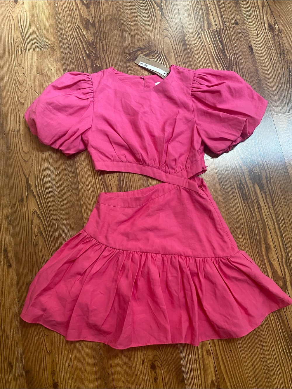 DO+BE Fuchsia Puff Sleeve Cutout Mini Dress